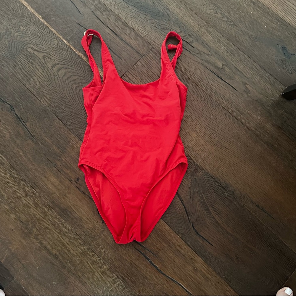 Andie Red One-Piece Swimsuit Catalina One Piece EUC - Picture 5 of 10